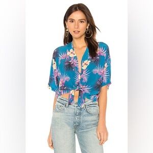 RAILS Thea Button Up in Hawaiian Tropic Color: Hawaiian Tropic 100% Silk Med